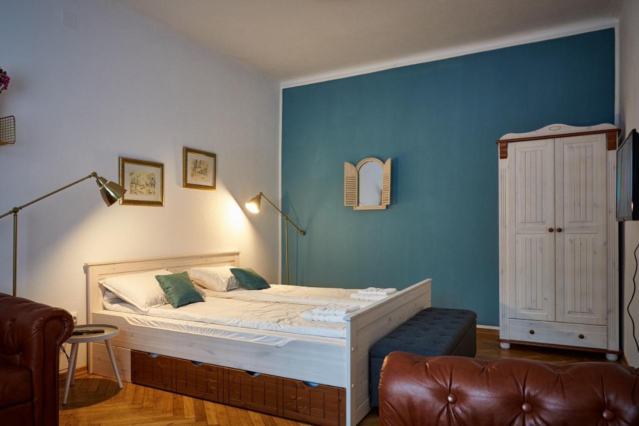 City Escape Apartments Брашов Екстер'єр фото
