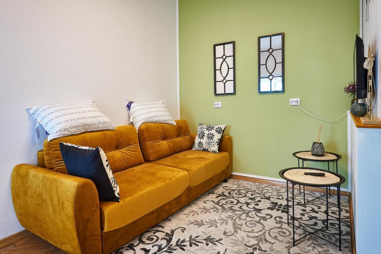 City Escape Apartments Брашов Екстер'єр фото