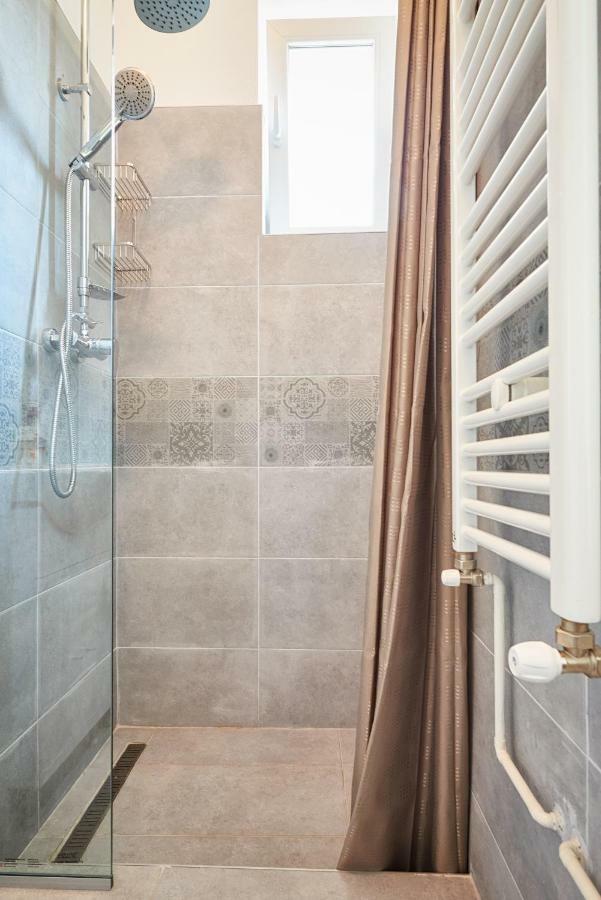 City Escape Apartments Брашов Екстер'єр фото
