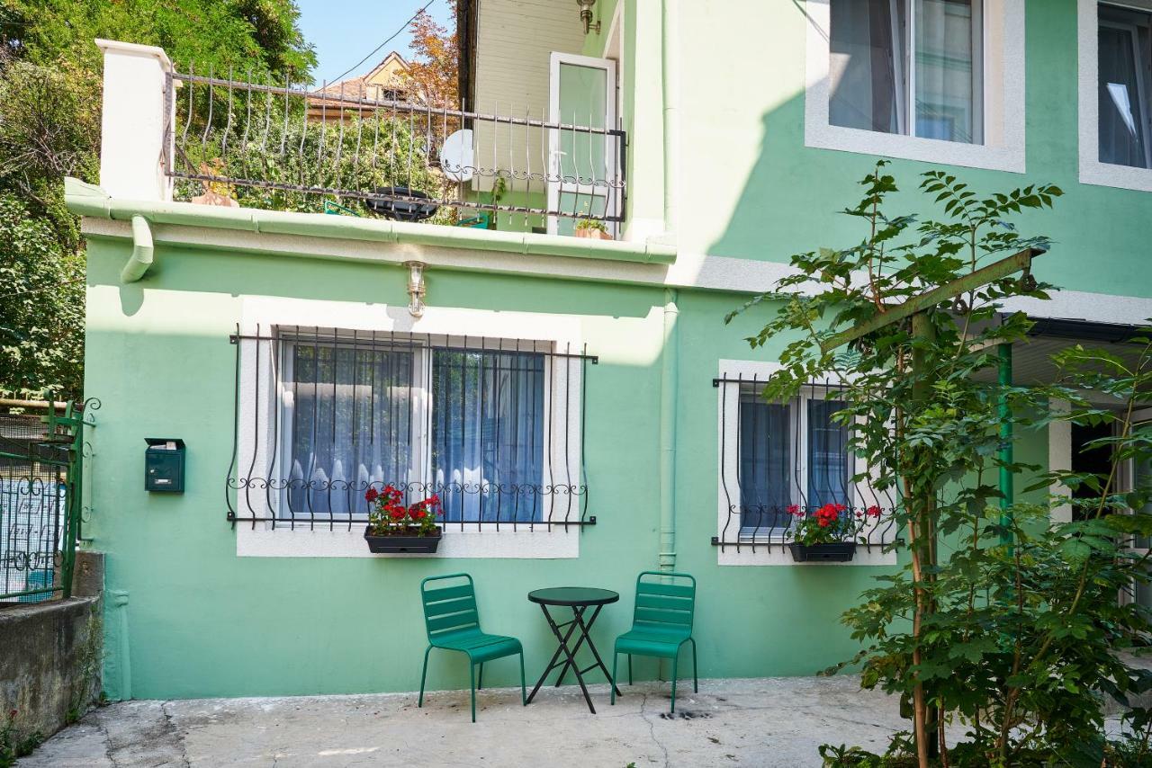 City Escape Apartments Брашов Екстер'єр фото